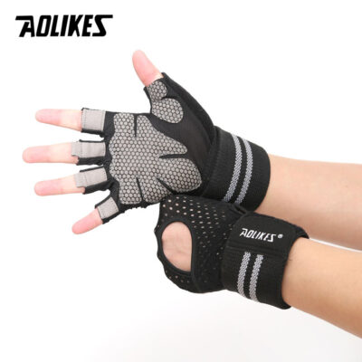 Weight Lifting Gloves with Wrist Straps