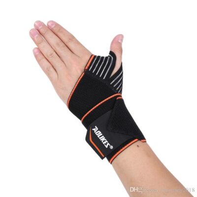 Thumb Bracer Wrist Wrap Gym Wristband